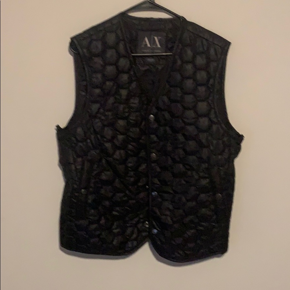 Armenia Exchange men's vest